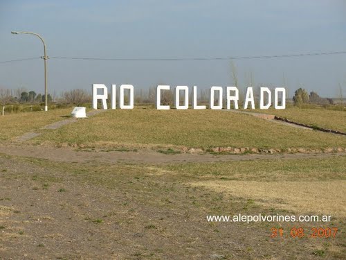 Rio Colorado - Acceso (www.alepolvorines.com.ar)