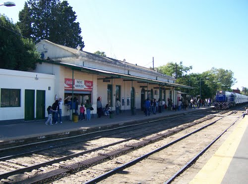 Estación Pilar