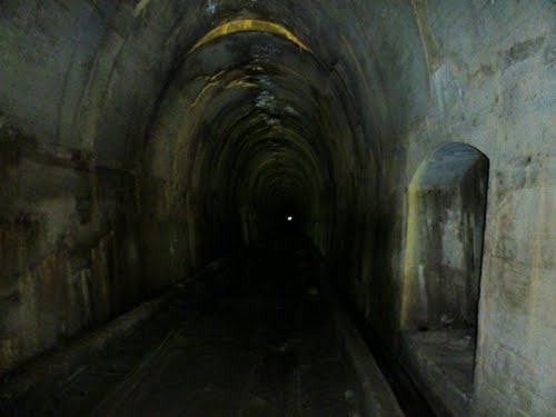 Tuneles de la Merced - Refugio dentro del Tunel numero Uno (jfe)
