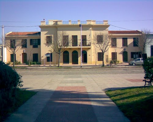 Edificio Fiscal (oficinas públicas)