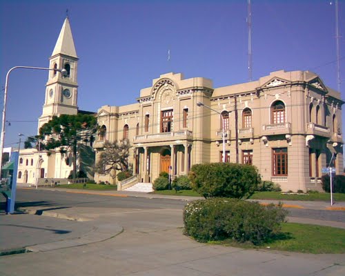 Municipalidad - Iglesia