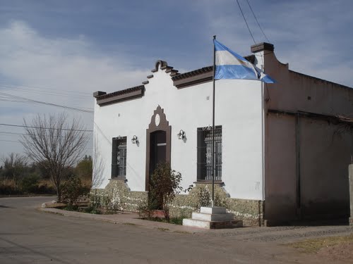 Comisaría de Los Robles (x Juantincho)
