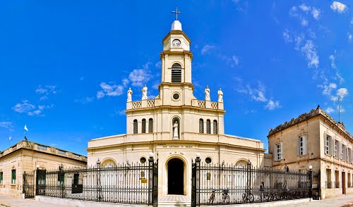 Iglesia San Antonio de Padua - San Antonio de Areco - Pcia de Buenos Aires - Argentina > 10 ☆ 