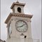 Trelew (Chubut): torre con reloj