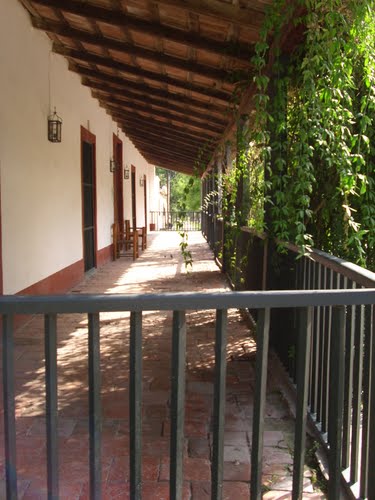 Galería colonial, La Caldera
