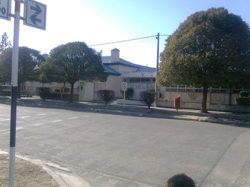 Elementary school #16 / Escuela Primaria Nro 16