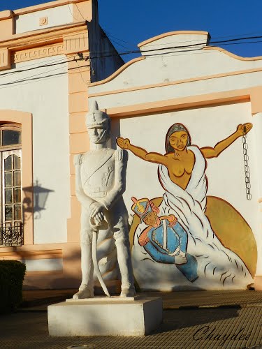 \"Monumento y mural en honor al Sargento Cabral\" Yapeyú.